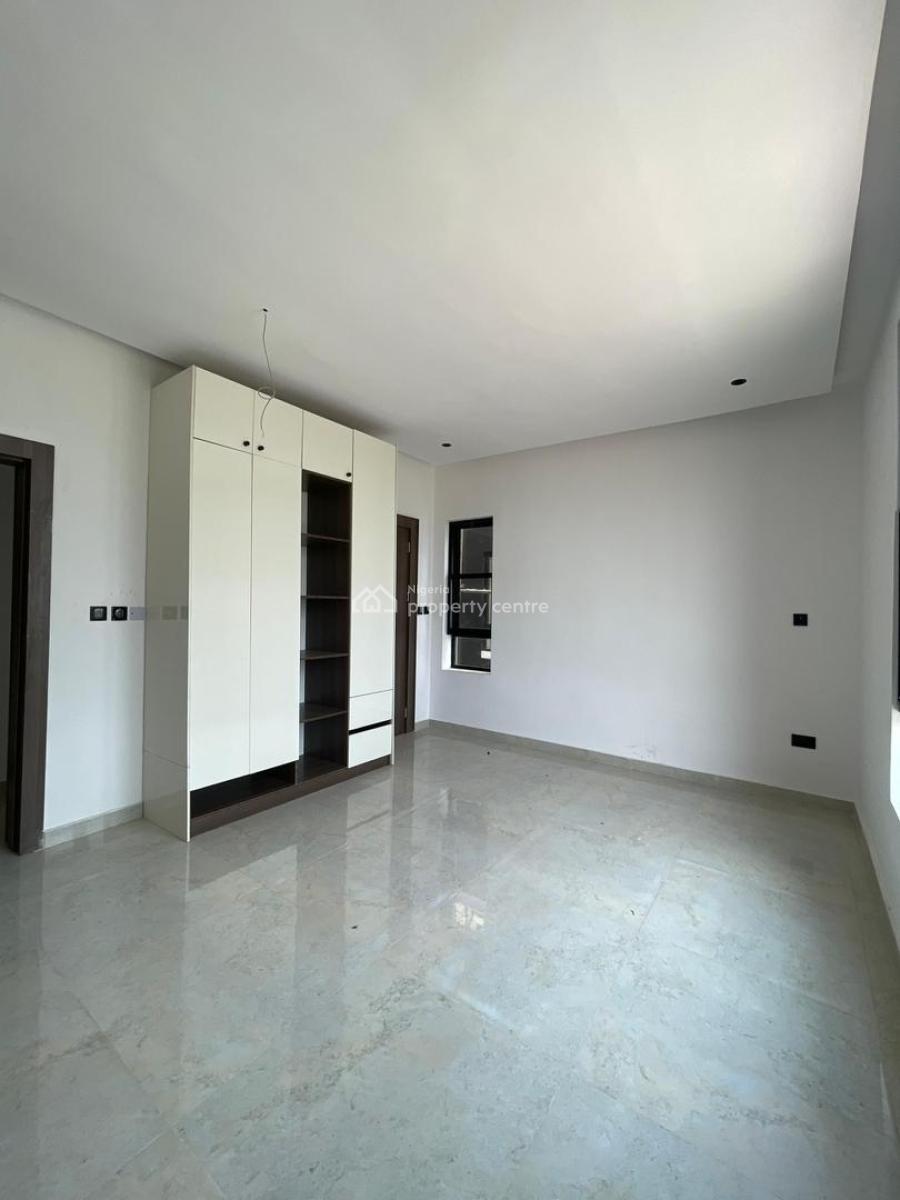 Fully Serviced Luxury 5 Bed Detached Duplex with  Bq*️, Osapa Lekki Lagos, Osapa, Lekki, Lagos, Detached Duplex for Sale