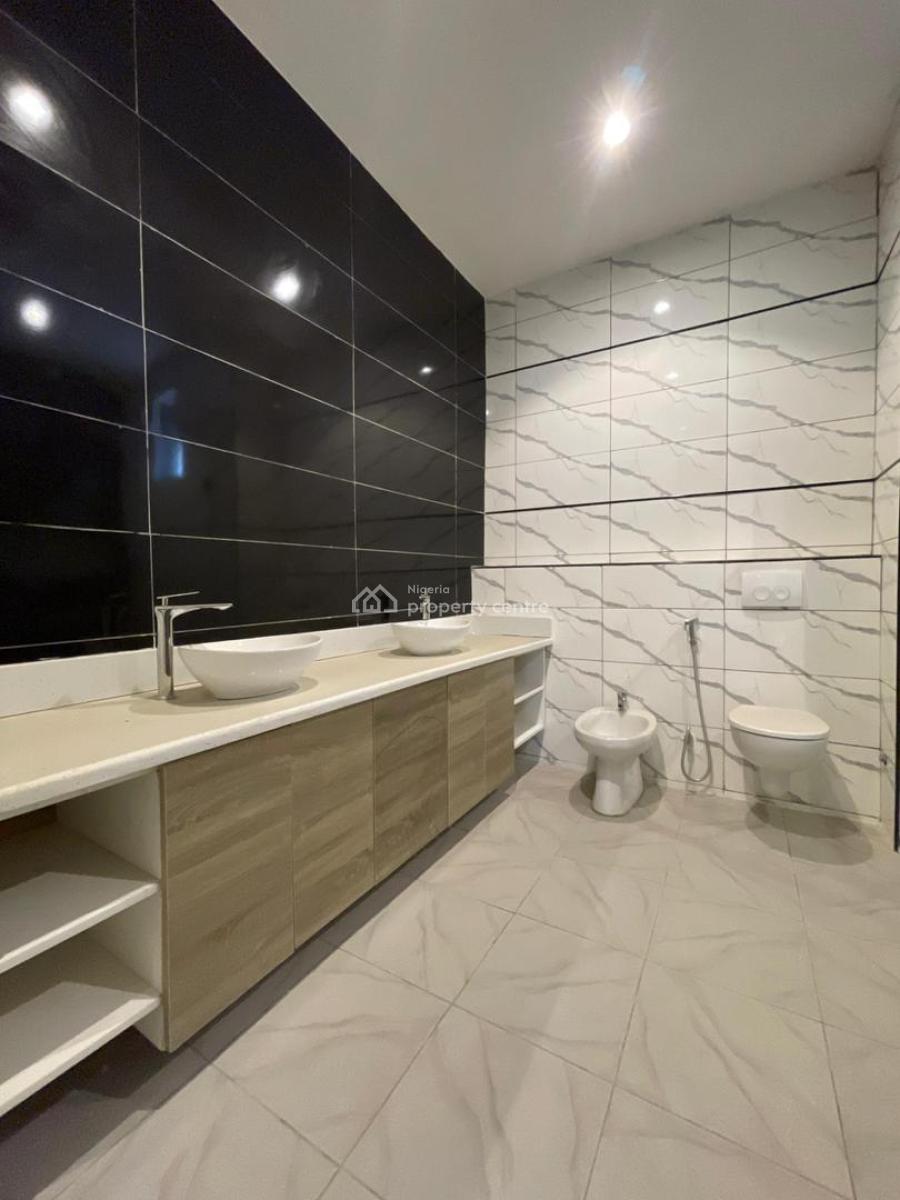 4 Bed Fully Serviced Semi Detached, Osapa Lekki Lagos, Osapa, Lekki, Lagos, Semi-detached Duplex for Sale