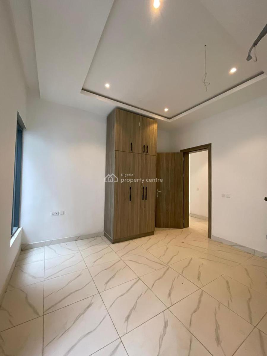 4 Bed Fully Serviced Semi Detached, Osapa Lekki Lagos, Osapa, Lekki, Lagos, Semi-detached Duplex for Sale