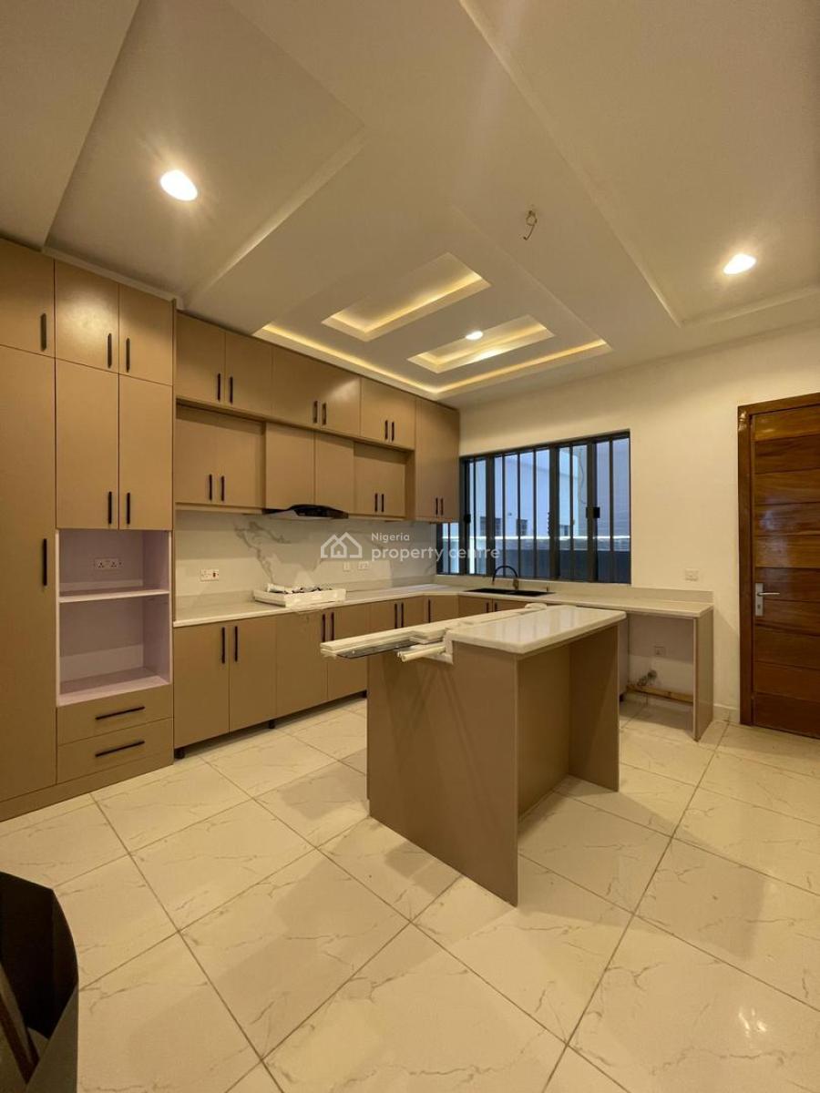 4 Bed Fully Serviced Semi Detached, Osapa Lekki Lagos, Osapa, Lekki, Lagos, Semi-detached Duplex for Sale