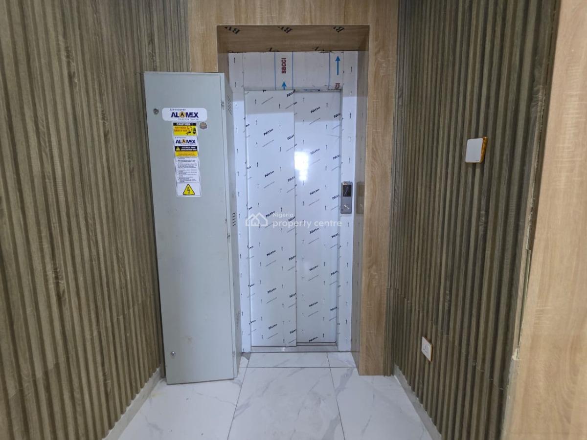 6 Bedroom Fully Detached Duplex with Swimming Pool, Ikota, Lekki, Lagos, Detached Duplex for Sale