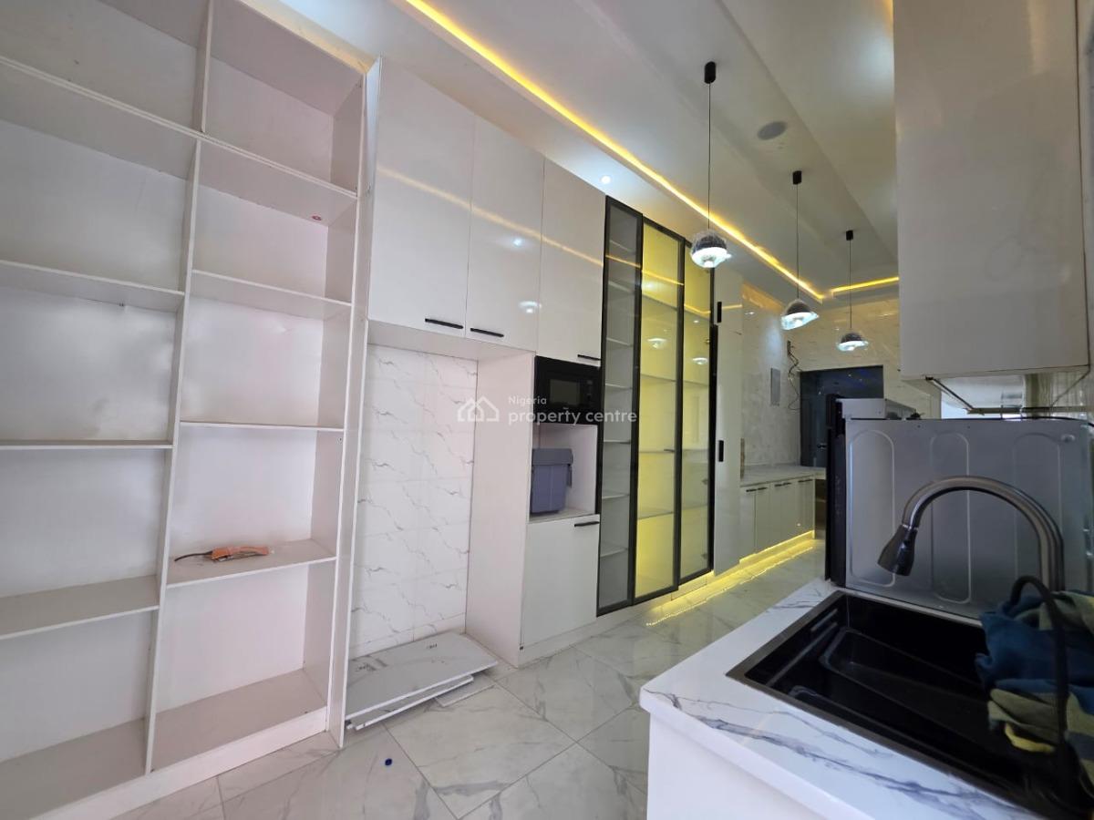 6 Bedroom Fully Detached Duplex with Swimming Pool, Ikota, Lekki, Lagos, Detached Duplex for Sale
