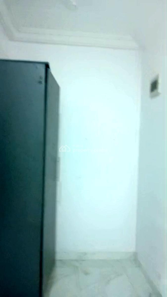 Studio Apartment Self Con, Maroko Mobil Road Ilaje, Ilaje, Ajah, Lagos, Self Contain (single Rooms) for Rent