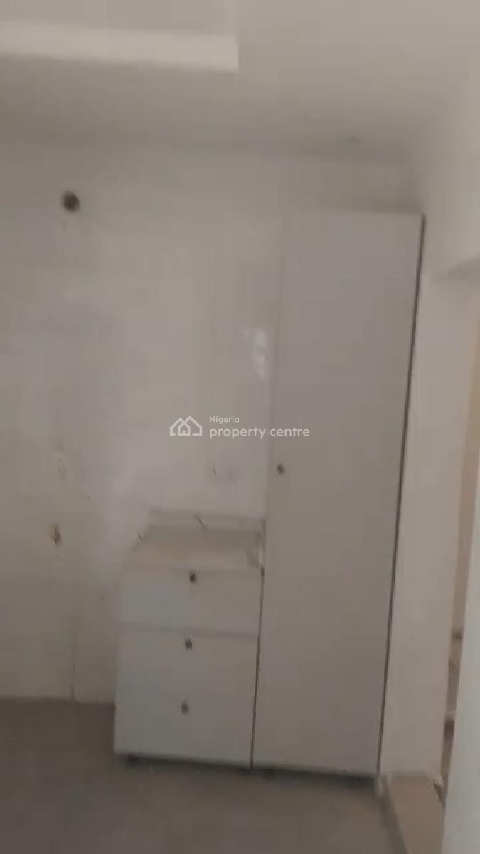 Luxury 4-bedroom Terrace+bq, Millennium Estate, Gbagada, Lagos, Terraced Duplex for Rent