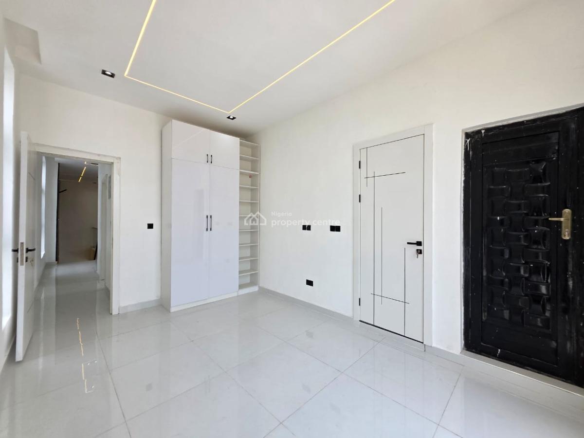 5 Bedroom Fully Detached Duplex with Bq Swimming Pool, Ikota, Lekki, Lagos, Detached Duplex for Sale