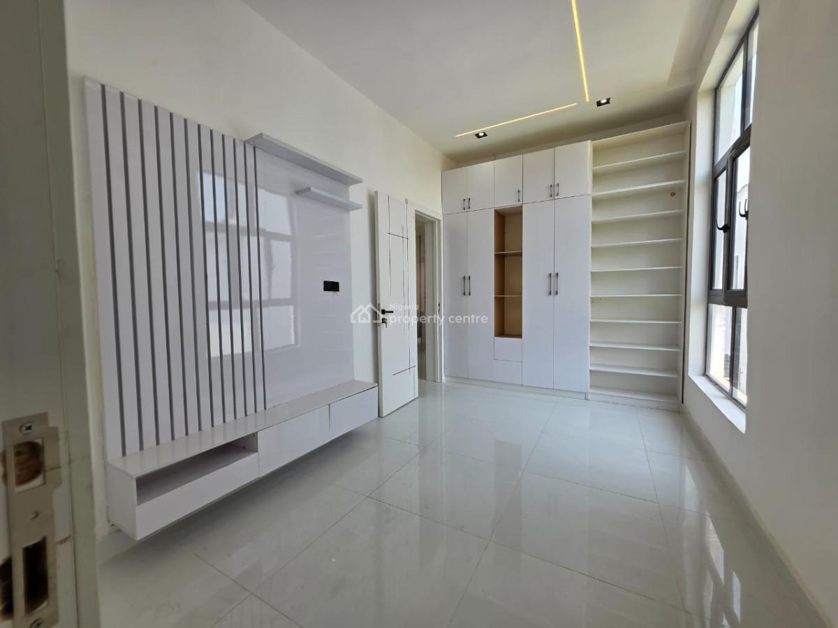 5 Bedroom Fully Detached Duplex with Bq Swimming Pool, Ikota, Lekki, Lagos, Detached Duplex for Sale
