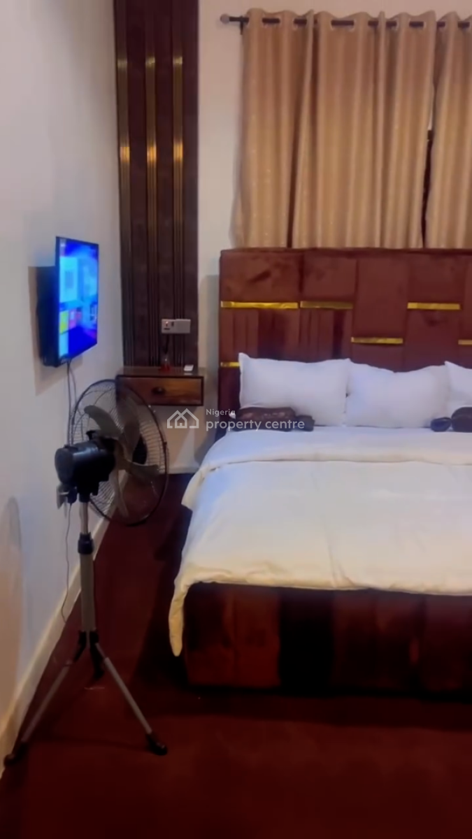 Nicely Furnished 3 Bedroom Apartment, Osogbo, Osun, Flat / Apartment Short Let