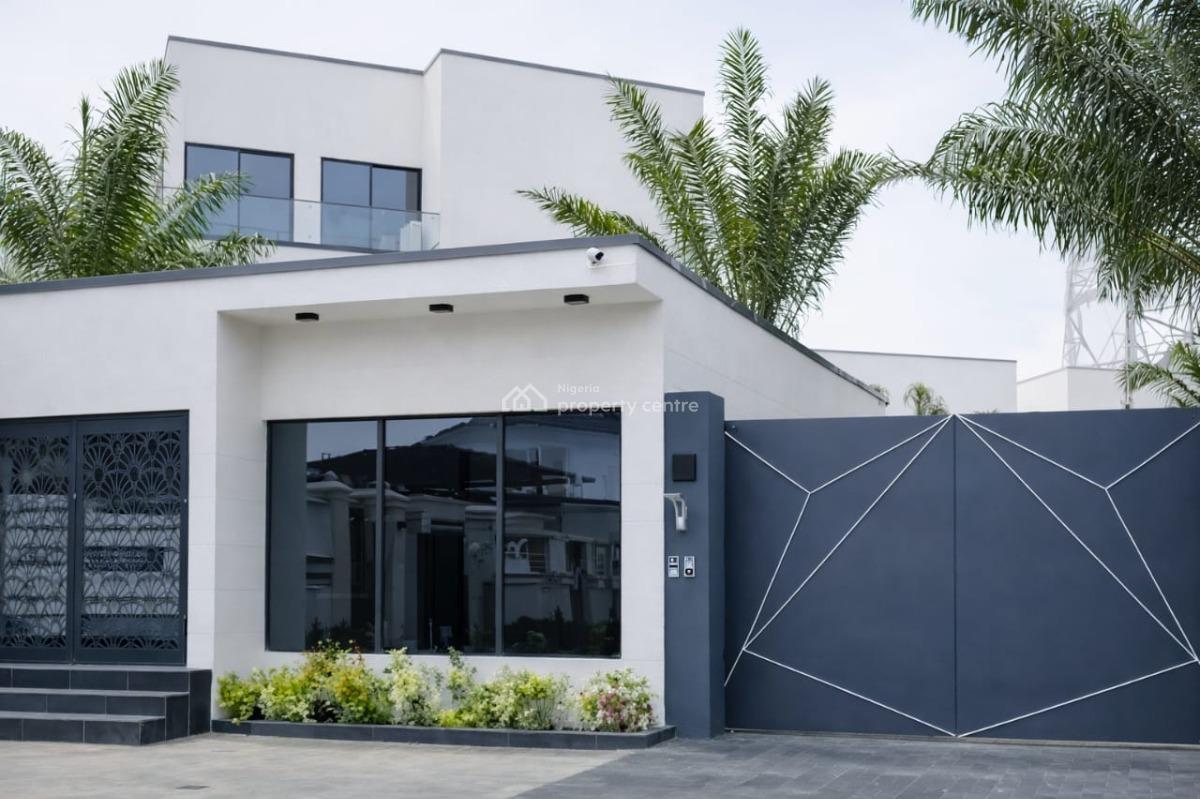 Ultra-prime Waterfront Mini-estate, Banana Island, Ikoyi, Lagos, Detached Duplex for Sale