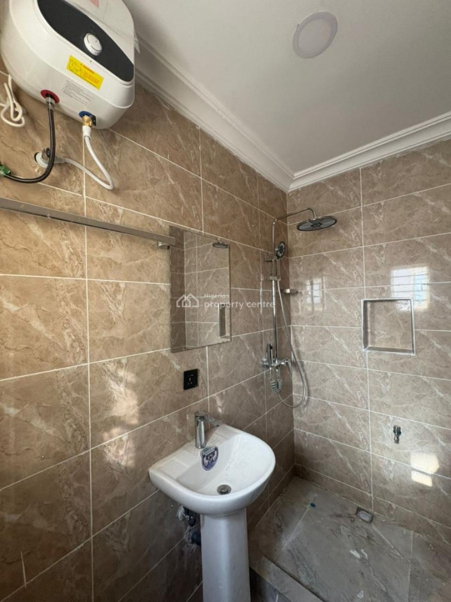Beautiful Luxurious 2bedroom Flat at Ilasan Lekki, Ilasan Lekki Phase 2, Lekki, Lagos, Terraced Duplex for Rent