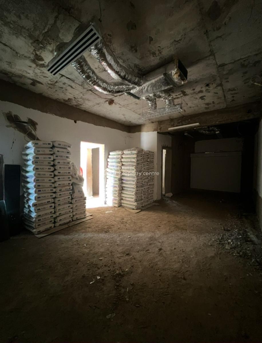 4 Bedrooms Townhouse, Basement Suite, 1 En-suite Bq, Multiple Lounge, Mabushi, Abuja, Terraced Duplex for Sale