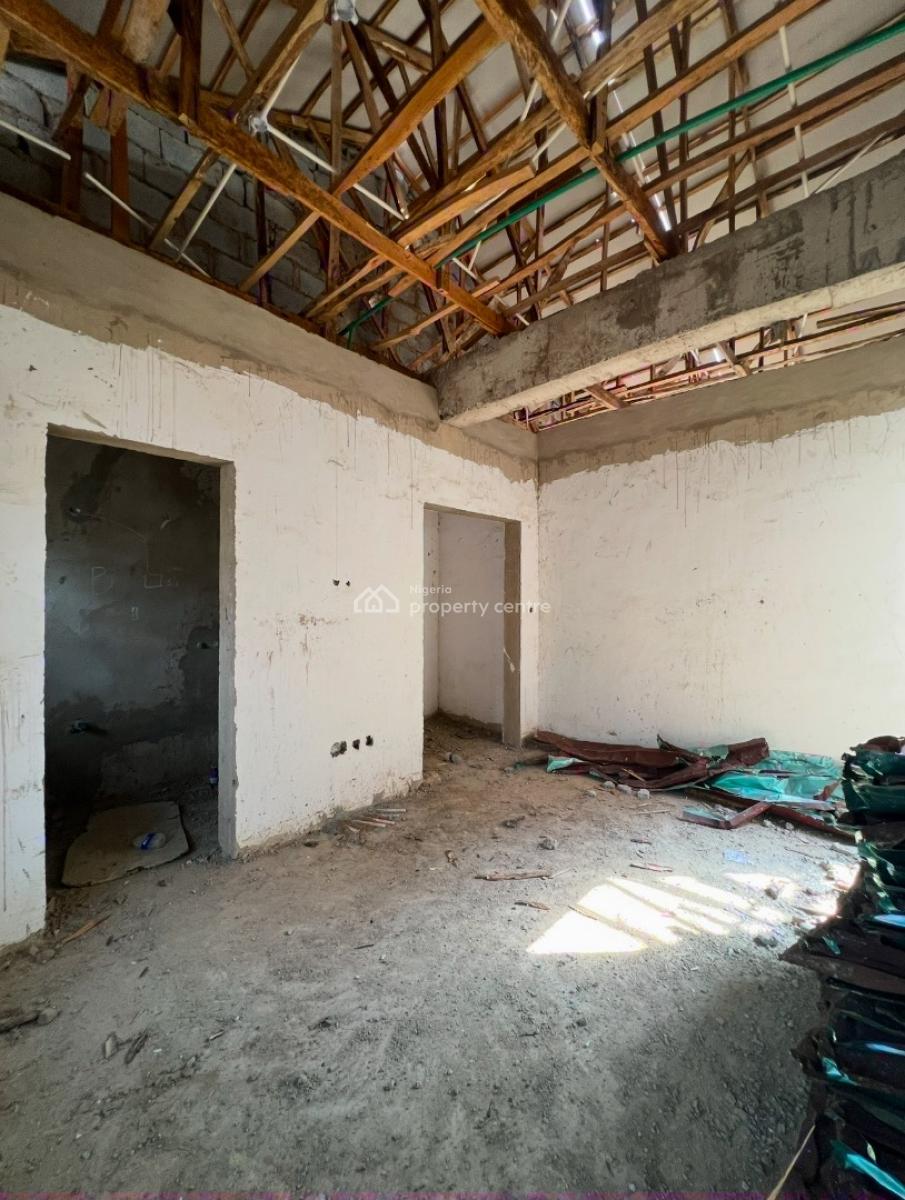 4 Bedrooms Townhouse, Basement Suite, 1 En-suite Bq, Multiple Lounge, Mabushi, Abuja, Terraced Duplex for Sale