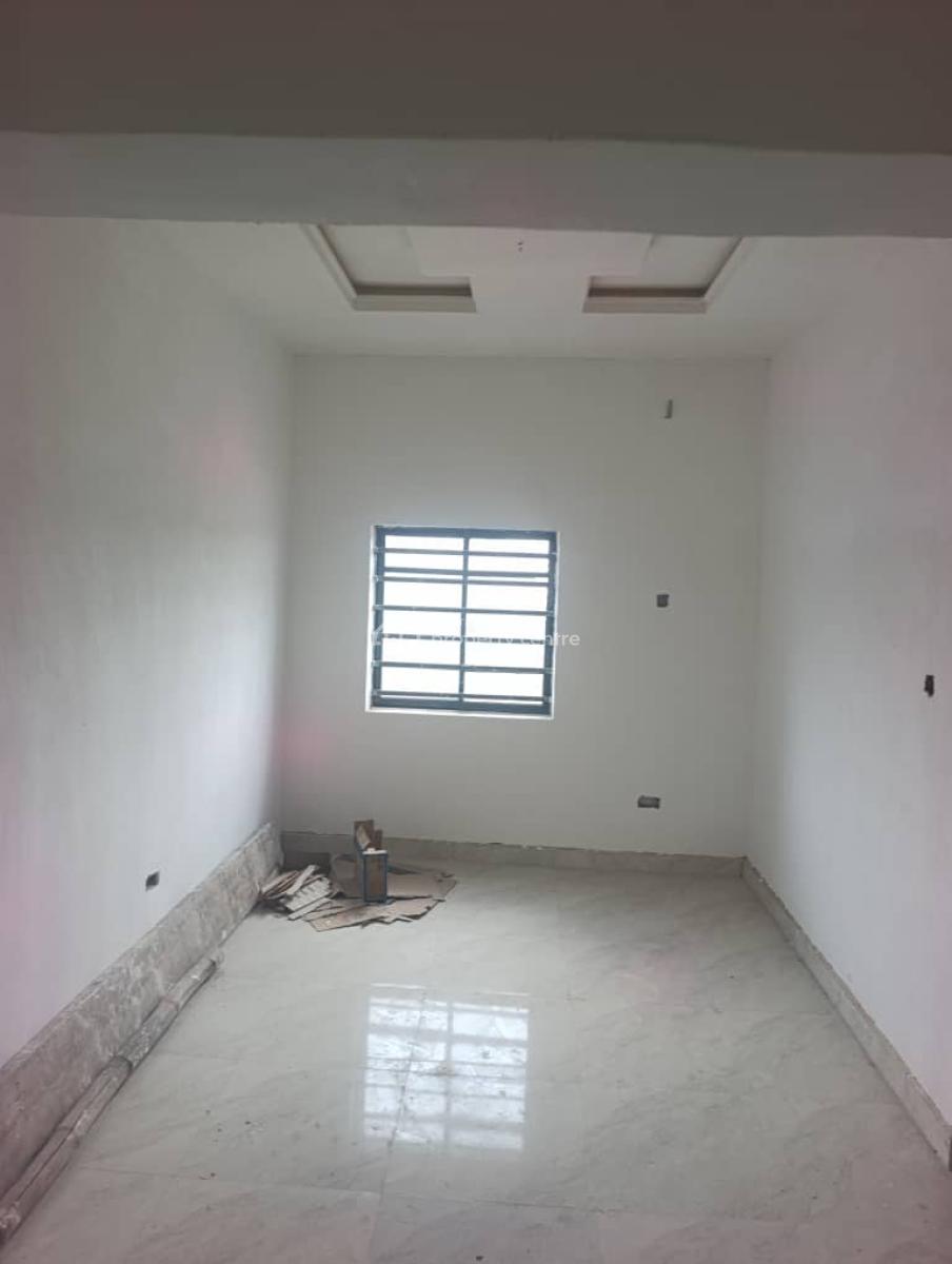 Newly Built 2 Bedrooms Flat Ensuit Upstairs and Down Available at Asso, Association Way Yakoyo Ojodu Berger  #2.8m per Anum, Ojodu Berger, Ojodu, Lagos, Flat / Apartment for Rent