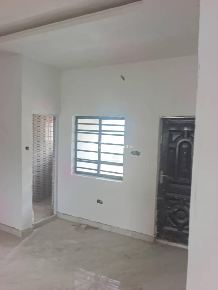 Newly Built 2 Bedrooms Flat Ensuit Upstairs and Down Available at Asso, Association Way Yakoyo Ojodu Berger  #2.8m per Anum, Ojodu Berger, Ojodu, Lagos, Flat / Apartment for Rent