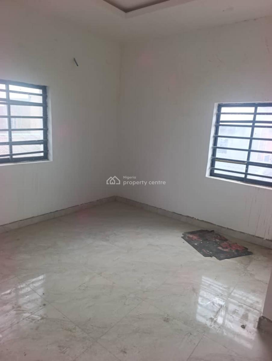 Newly Built 2 Bedrooms Flat Ensuit Upstairs and Down Available at Asso, Association Way Yakoyo Ojodu Berger  #2.8m per Anum, Ojodu Berger, Ojodu, Lagos, Flat / Apartment for Rent