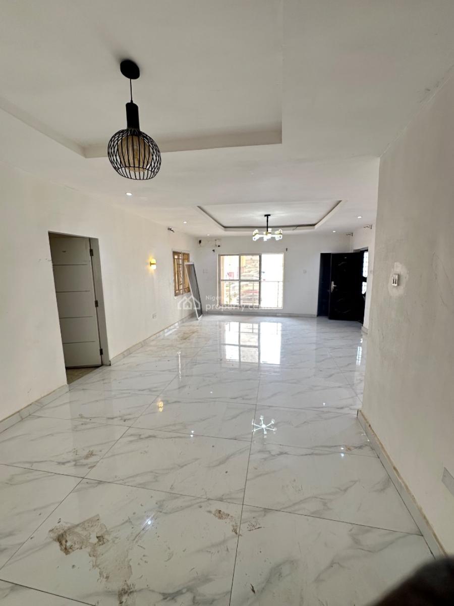 Well Finished Two Bedroom Flat, Fha Enl Estate, Guzape District, Abuja, Flat / Apartment for Rent