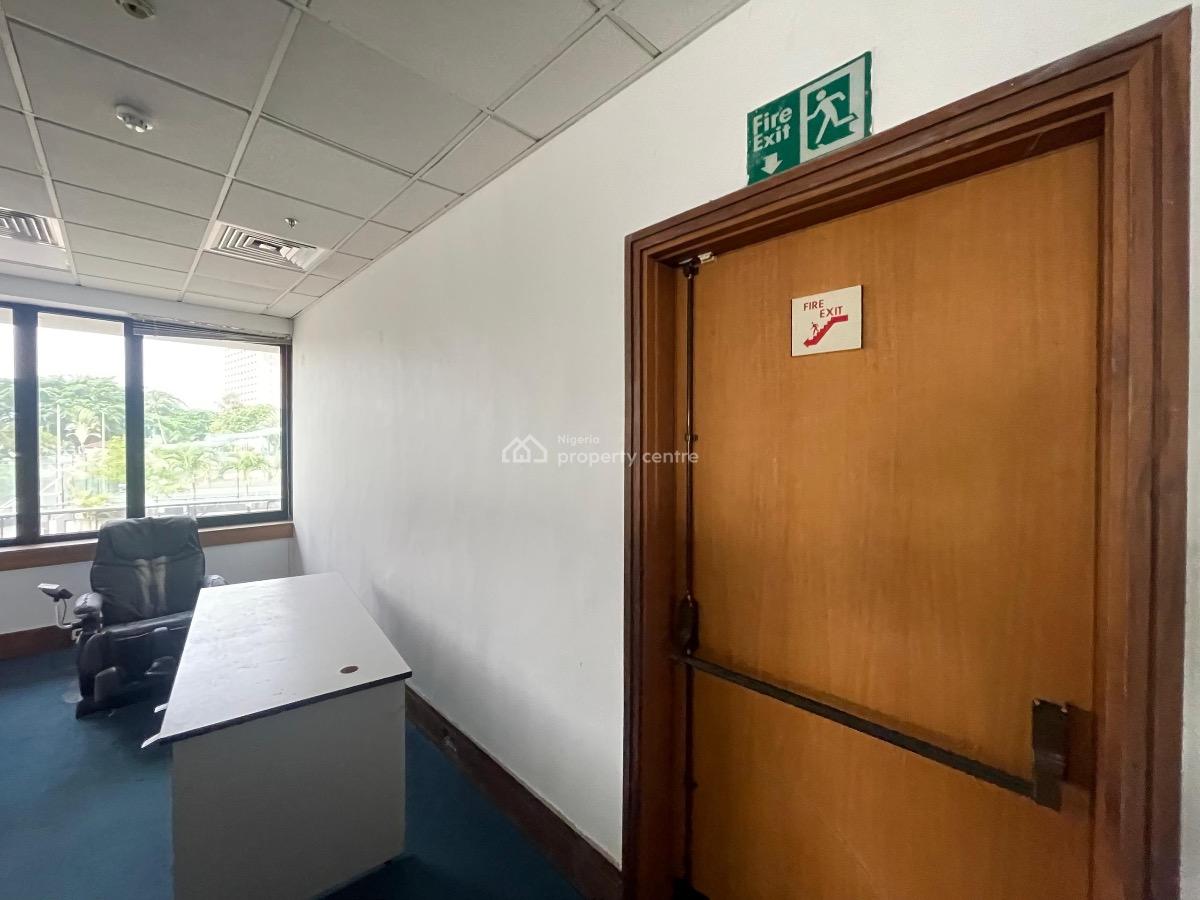 Luxury Office Spaces in a Prime and High Value Location, Victoria Island (vi), Lagos, Office Space for Rent
