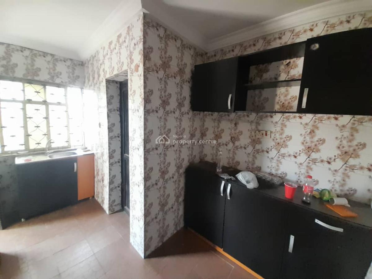 Spacious 3bedroom Flat, Upstairs, All Rooms Ensuite, Akoka, Yaba, Lagos, Flat / Apartment for Rent