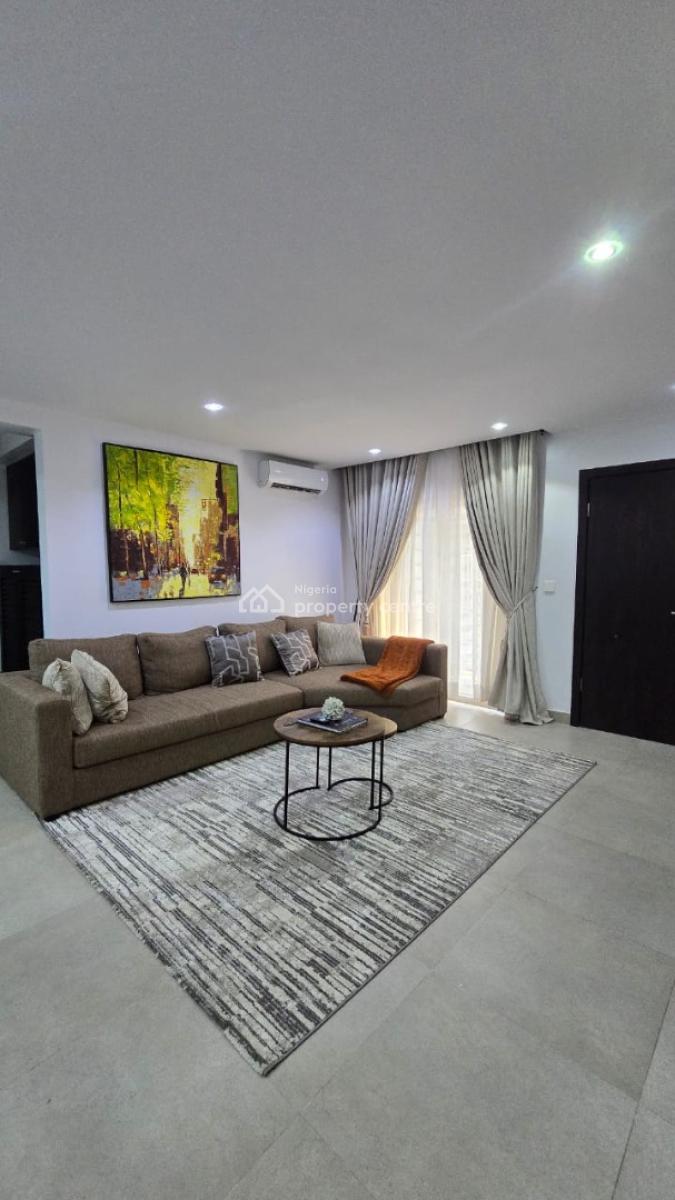 Nicely Furnished 2 Bedroom Apartment, Abule Oja, Yaba, Lagos, Flat / Apartment Short Let