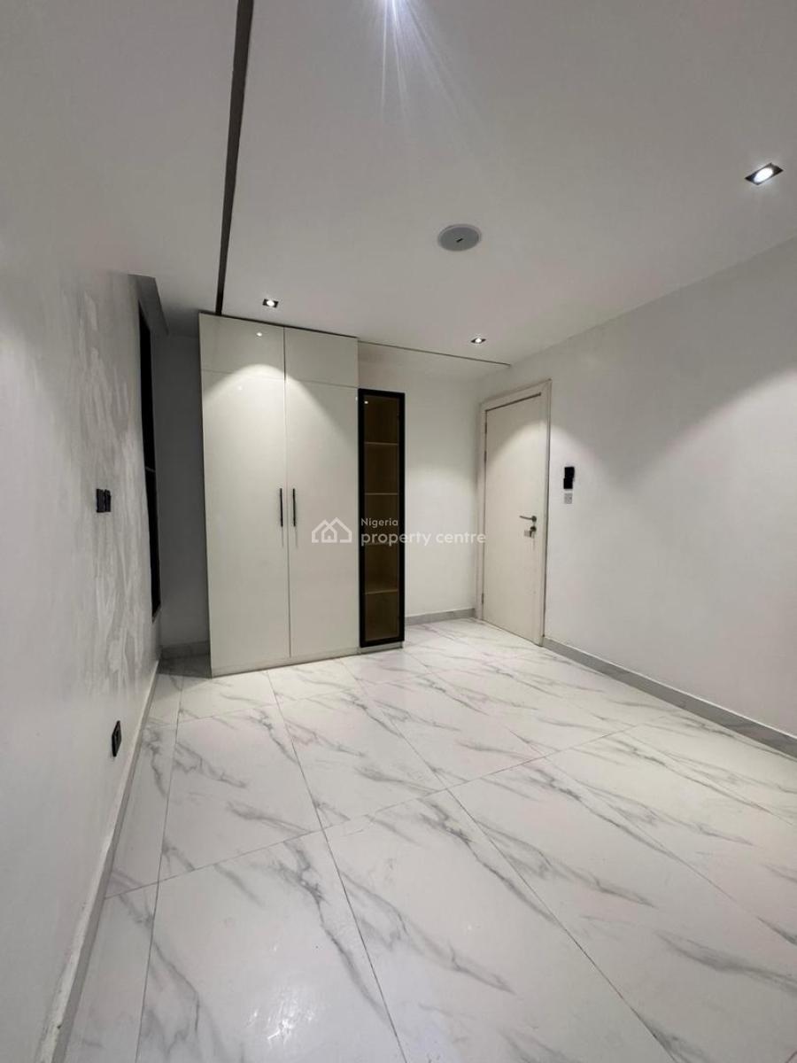 Exquisitely Finished Fully Serviced 2 Bedroom Flat, Lekki Phase 1, Lekki, Lagos, Flat / Apartment for Sale