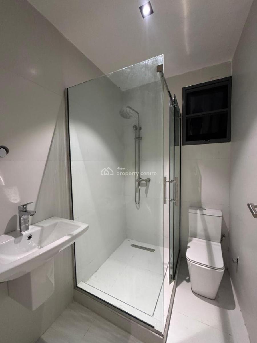 Exquisitely Finished Fully Serviced 2 Bedroom Flat, Lekki Phase 1, Lekki, Lagos, Flat / Apartment for Sale