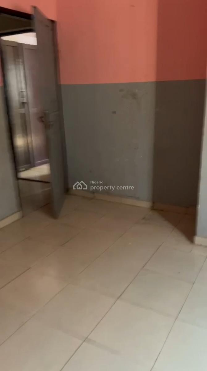 Decent 3 Bedroom Upflat, New Garage, Gbagada, Lagos, Flat / Apartment for Rent