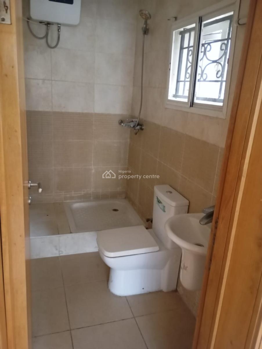 Well Maintained 3 Bedroom Terrace Duplex with Bq, Estate Off Kusenla Road By Chisco Bus Stop, Ikate Elegushi, Lekki, Lagos, Terraced Duplex for Rent