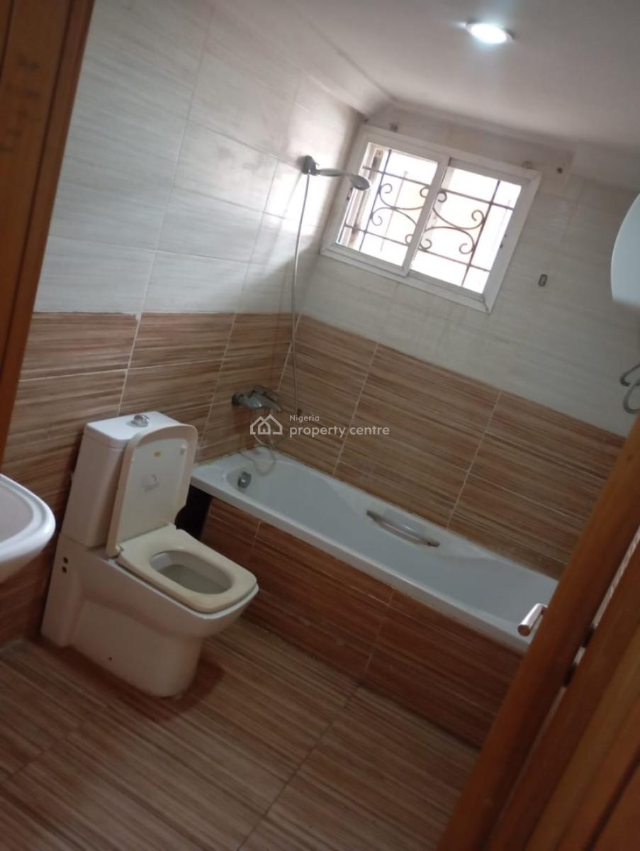 Well Maintained 3 Bedroom Terrace Duplex with Bq, Estate Off Kusenla Road By Chisco Bus Stop, Ikate Elegushi, Lekki, Lagos, Terraced Duplex for Rent