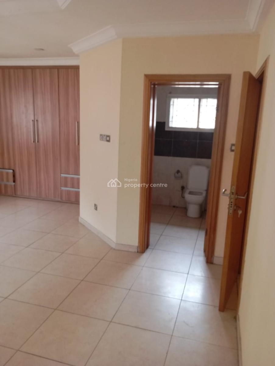 Well Maintained 3 Bedroom Terrace Duplex with Bq, Estate Off Kusenla Road By Chisco Bus Stop, Ikate Elegushi, Lekki, Lagos, Terraced Duplex for Rent