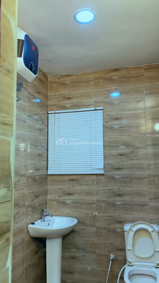 Nicely Furnished 2 Bedroom Apartment, Ipaja, Lagos, Flat / Apartment Short Let