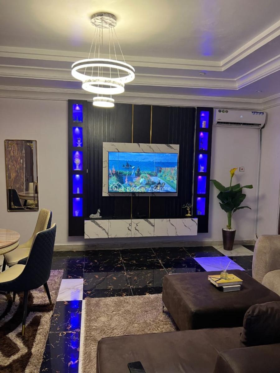 Nicely Furnished 4 Bedroom Apartment, Ikeja, Lagos, Flat / Apartment Short Let