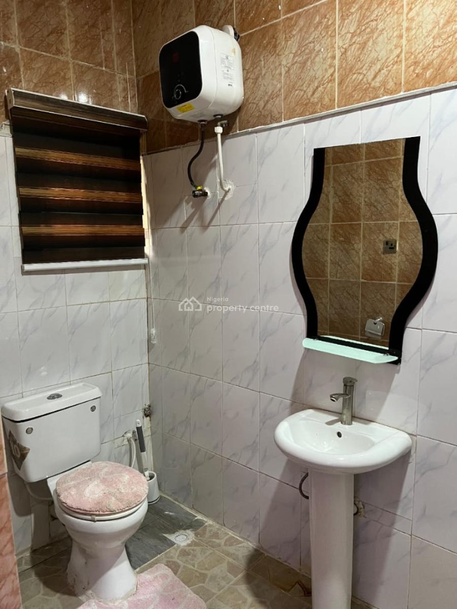 Nicely Furnished 4 Bedroom Apartment, Ikeja, Lagos, Flat / Apartment Short Let