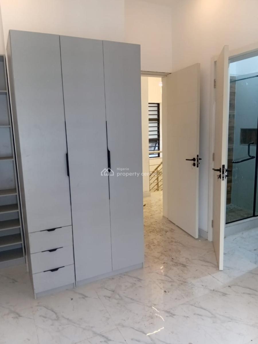 Newly Built 4 Bedroom Deatched with Amazing Fittings in a Mini Estate, Chevron Drive, Lekki, Lagos, Detached Duplex for Rent