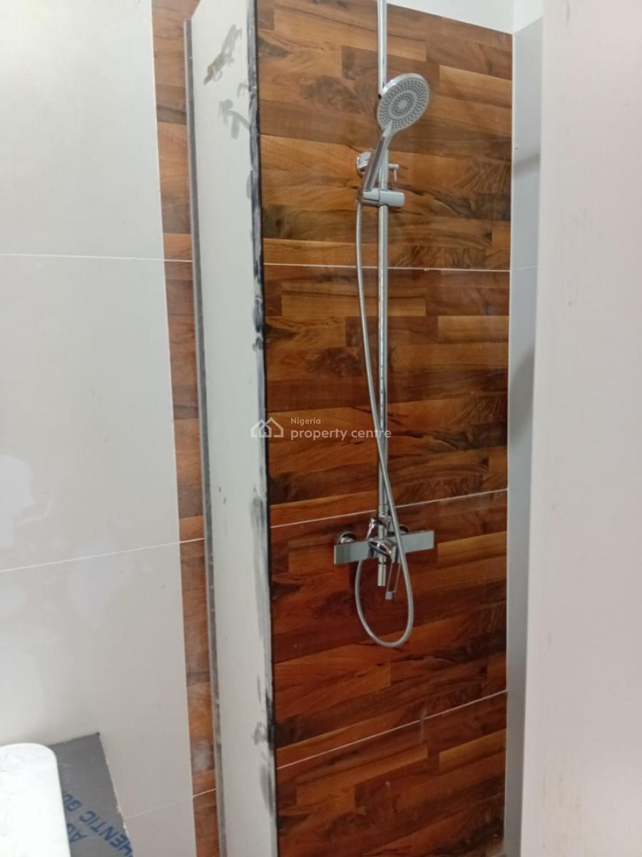 Newly Built 4 Bedroom Deatched with Amazing Fittings in a Mini Estate, Chevron Drive, Lekki, Lagos, Detached Duplex for Rent