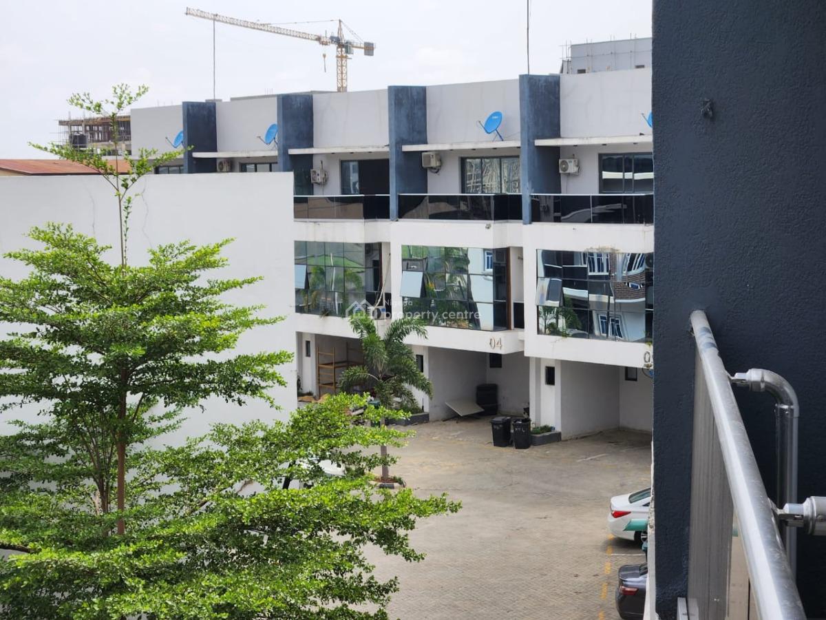 Luxury 4bedroom Terrace Duplex with Gym, Pool in a Secured Residence, Lekki Phase 1, Lekki, Lagos, Terraced Duplex for Rent