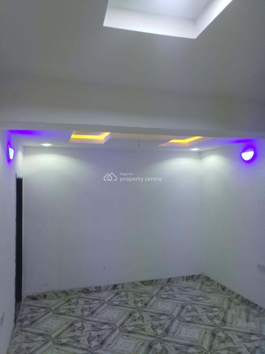 Mini Flat, Extension, Omole Phase 2, Ikeja, Lagos, Mini Flat (room and Parlour) for Rent