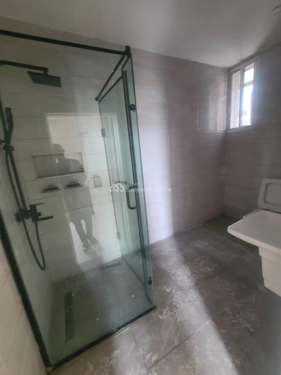 3bedroom Apartment with Bq,pool,gym, Elevator, Reception,etc, Lekki Phase 1, Lekki, Lagos, Flat / Apartment for Rent