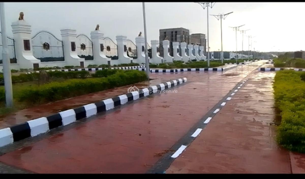 Prime Land, Buckingham  Park and Gardens Ext .estate,, Ede North, Osun, Mixed-use Land for Sale