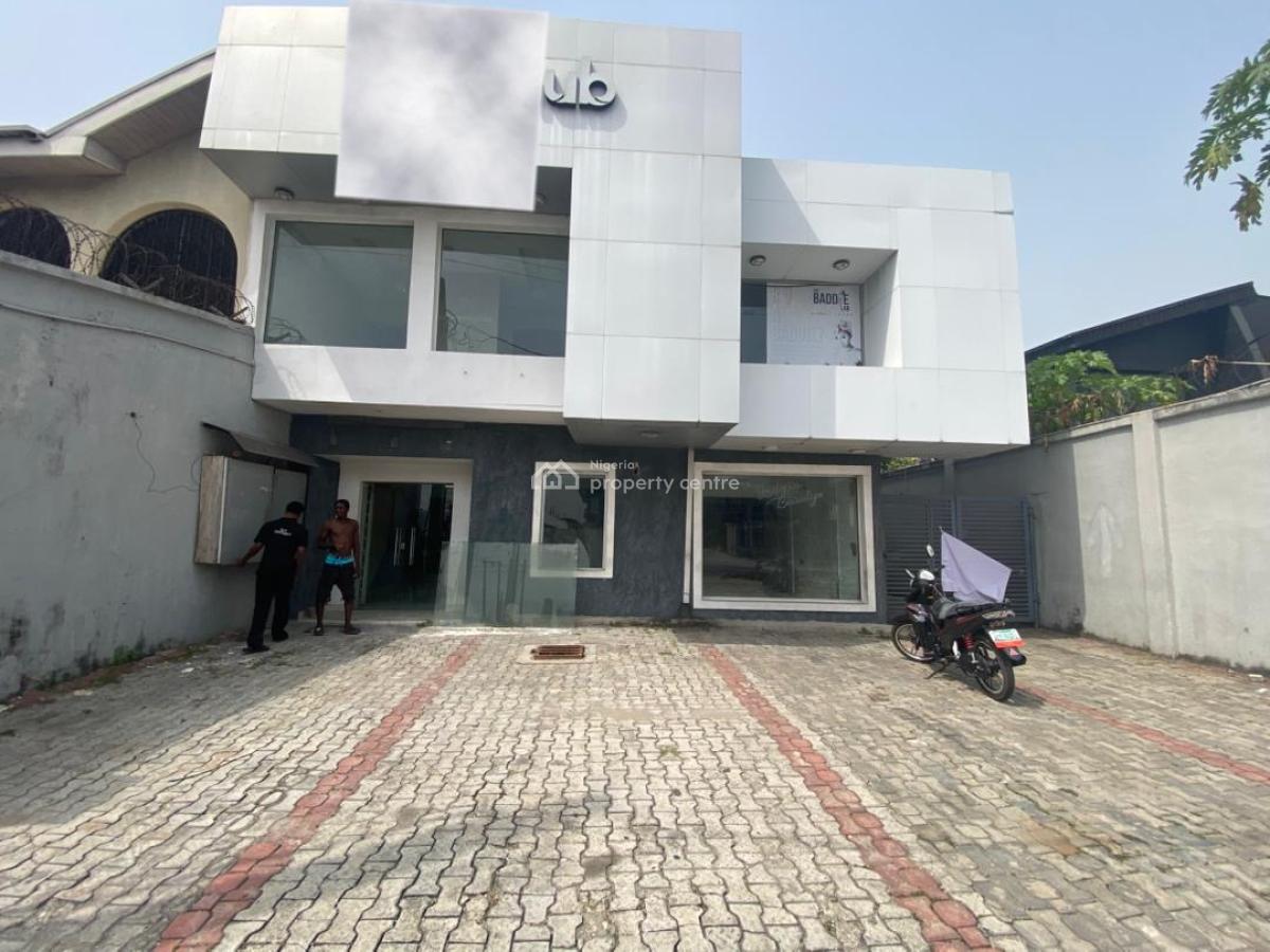 Detached Office/shopping Complex in a Busy Location, Lekki Phase 1, Lekki, Lagos, Plaza / Complex / Mall for Rent