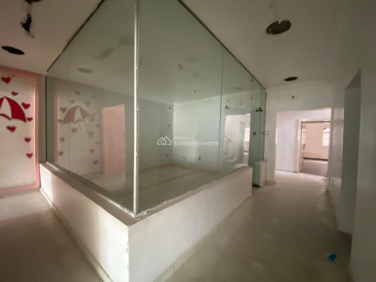 Detached Office/shopping Complex in a Busy Location, Lekki Phase 1, Lekki, Lagos, Plaza / Complex / Mall for Rent