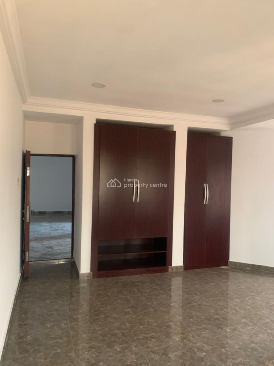 Fully Serviced 3 Bedroom Apartment with Bq in a Serene Neighborhood, Lekki Phase 1, Lekki, Lagos, Flat / Apartment for Rent