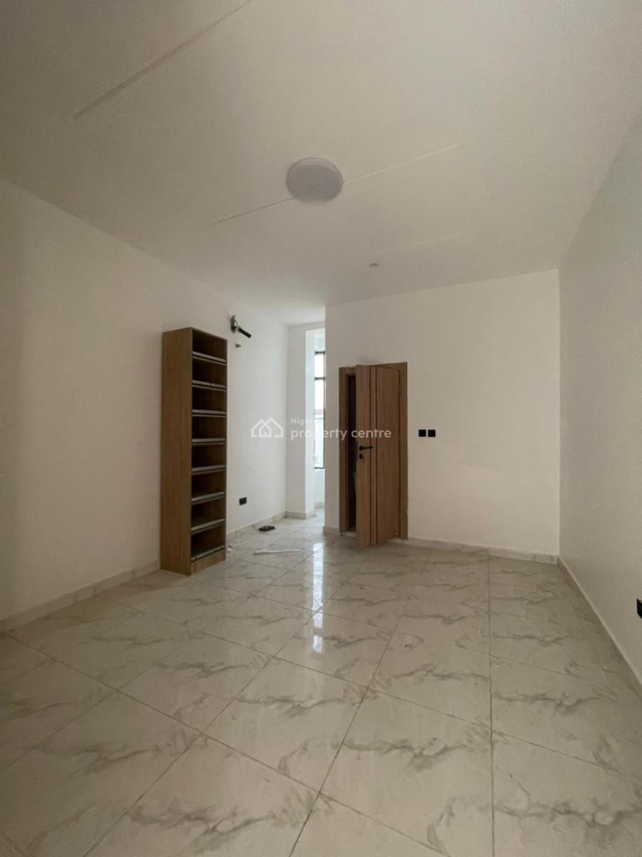 Newly Built Serviced 2 Bedroom Flat Wit Pool & Gym in a Secured Estate, Ologolo, Lekki, Lagos, Flat / Apartment for Rent