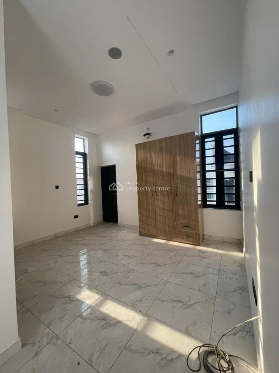 Newly Built Serviced 2 Bedroom Flat Wit Pool & Gym in a Secured Estate, Ologolo, Lekki, Lagos, Flat / Apartment for Rent