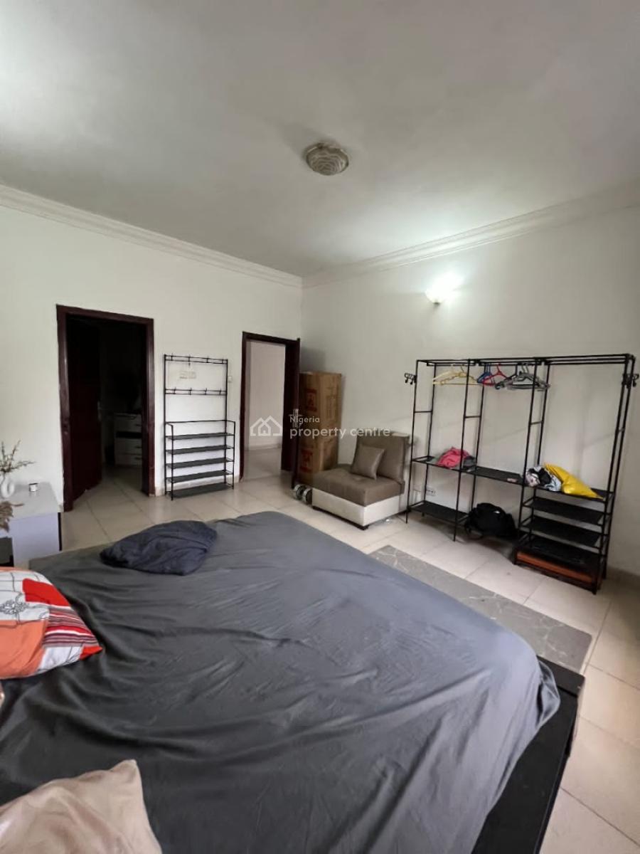 Master Bedroom, Shared Apartment, Cadogan Estate,, Lekki, Lagos, Flat / Apartment for Rent