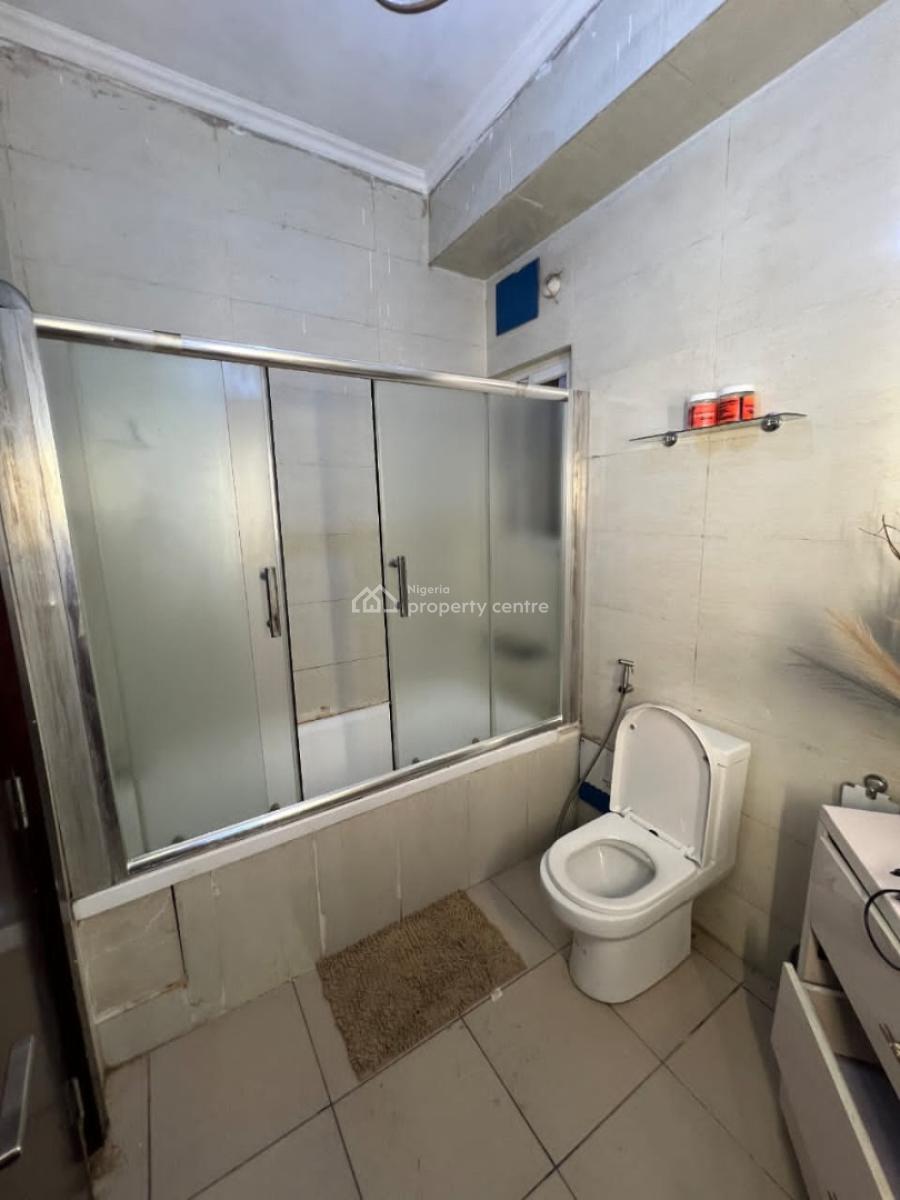 Master Bedroom, Shared Apartment, Cadogan Estate,, Lekki, Lagos, Flat / Apartment for Rent