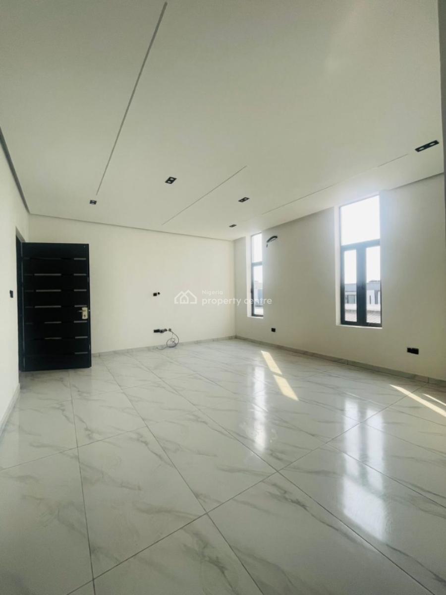 Brand New and Well Spacious 1 an 2 Bedroom Apartment, Ologolo, Lekki, Lagos, Block of Flats for Sale