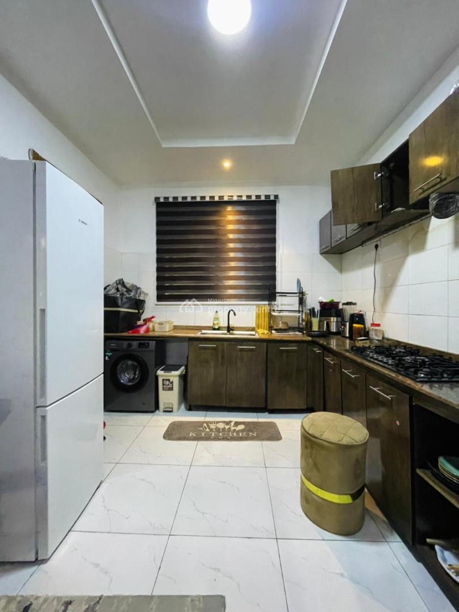 Unfurnished 2 Bedroom Apartment, Conservation, Lekki, Lagos, Block of Flats for Sale