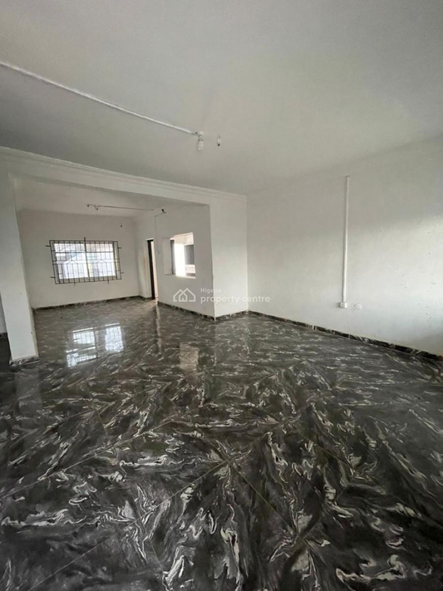 a Well Finished 3bedroom Flat, Holy Mary Oki Along Olodo, Ibadan, Oyo, Flat / Apartment for Rent