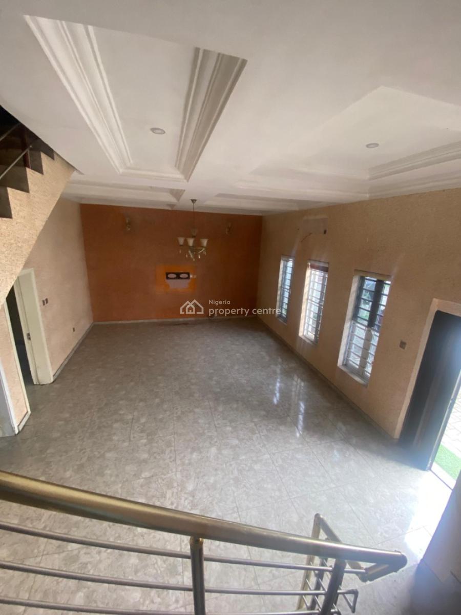 4 Bedrooms Terrace, Lekki Phase 2, Lekki, Lagos, House for Rent