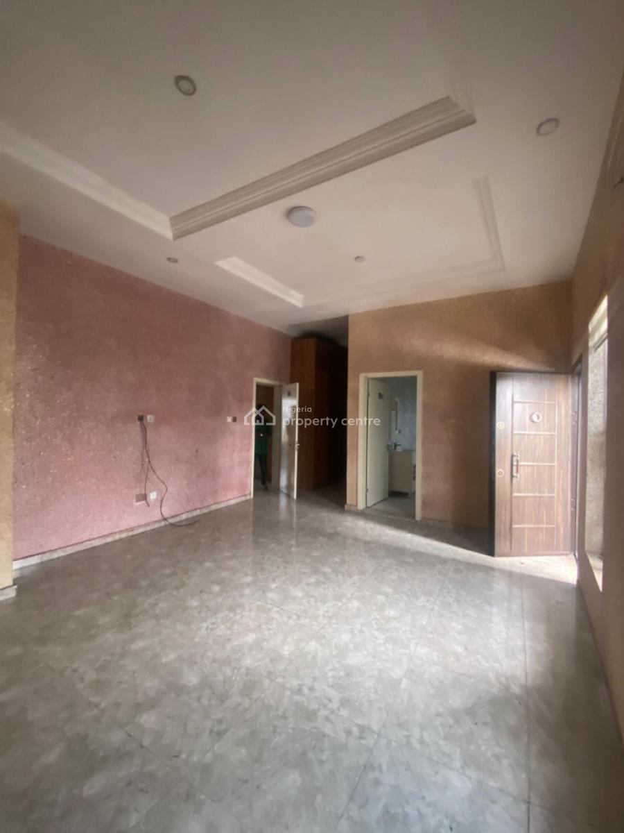 4 Bedrooms Terrace, Lekki Phase 2, Lekki, Lagos, House for Rent