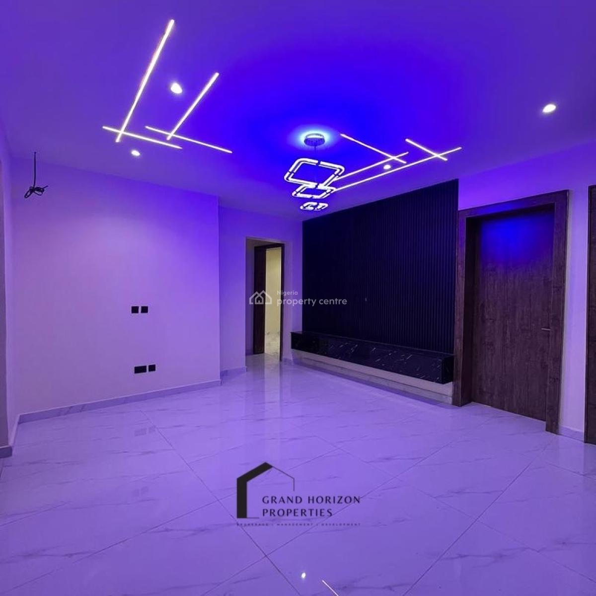 an Elegant 2 Bedroom Flat with Bq, Lekki Phase 1, Lekki, Lagos, Flat / Apartment for Sale